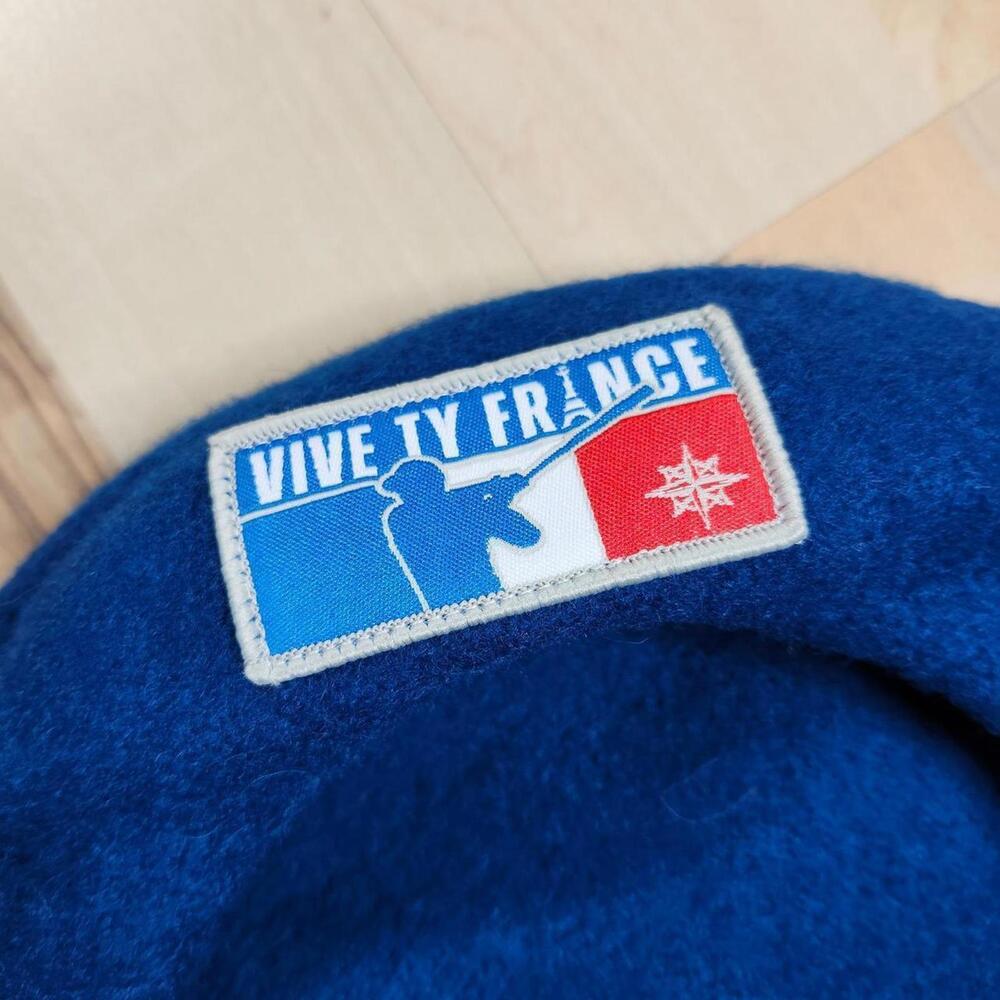 Vive Ty France Beret Wool Hat French Style Royal Blue Fashion